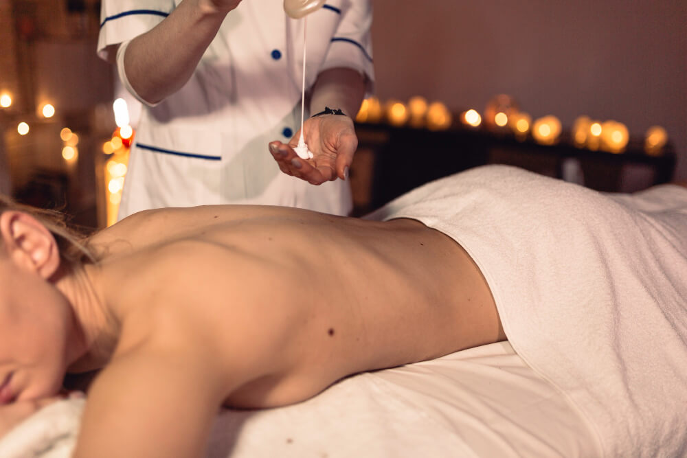 Masajes para hombres cerca a Larcomar: relax total y bienestar garantizado